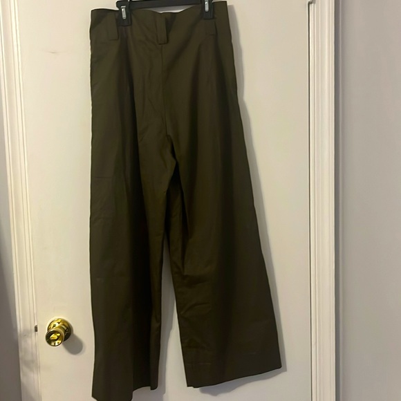 NWT M Ivivi Wide leg Hunter Green pant. - Picture 3 of 5